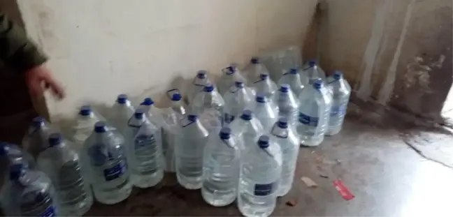 Aksaray'da 222 litre sahte içki ele geçirildi