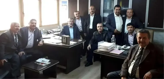 İzmir'de Yaşayan Beyşehirliler'den Başkan Özaltun'a Destek