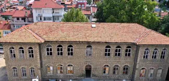 Vali Ömer Seymenoğlu Senirtkent'te bazı incelemelerde bulundu