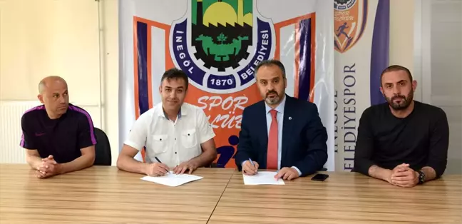 İnegöl Belediyespor, Zoroğlu'nun Sözleşmesini Uzattı