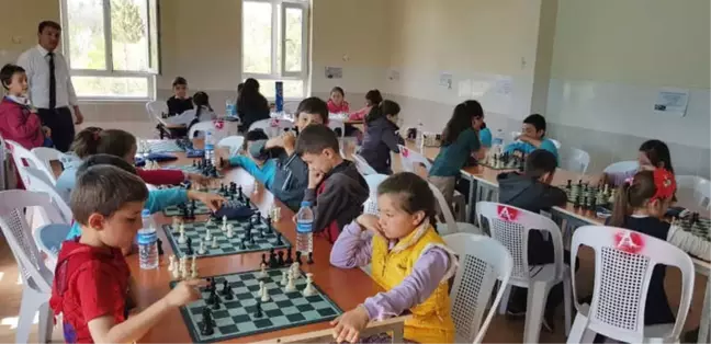 Hisarcık'ta Satranç Turnuvası