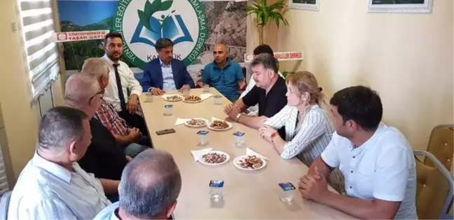Ak Partili Vekiller Dernek Üyelerinden İlçe Sorunlarını Dinledi