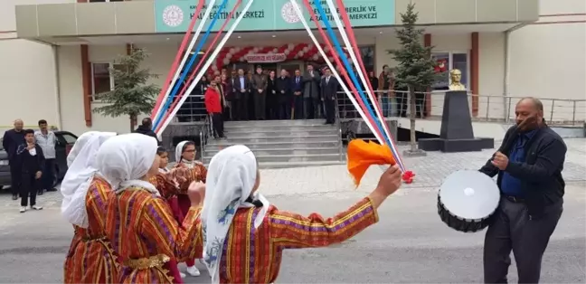 Develi Kaymakamı Duru,