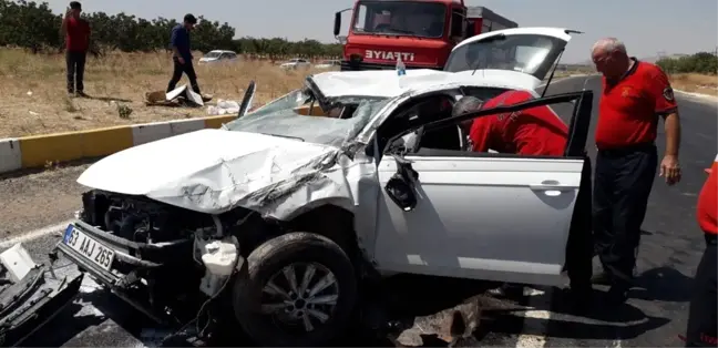 Şanlıurfa'da trafik kazası: 3 yaralı