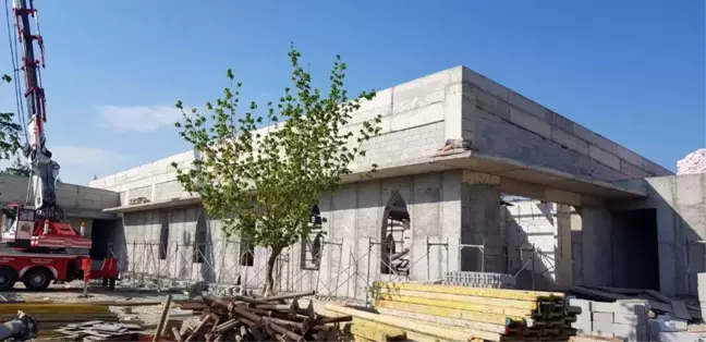 Uzuntarla Kültür Merkezi'nin kaba inşaatı tamamlandı