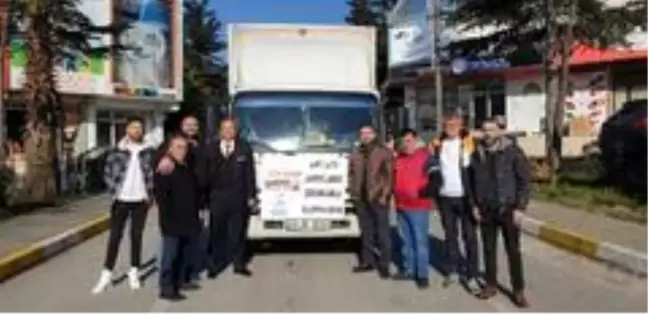 Oyuncak firmaları, deprem bölgesine bir tır oyuncak gönderdi