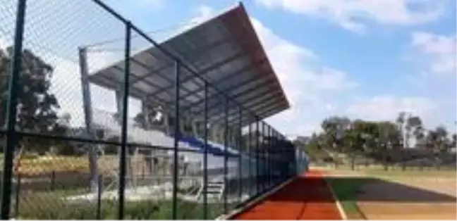Gönlüşen'in adı Karataş tribünlerinde yaşayacak