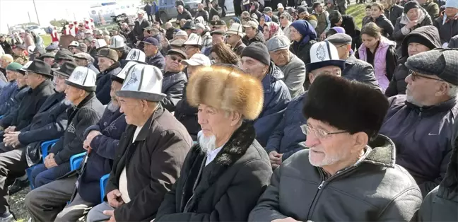 Ahıska Türkleri'nin Kırgızistan'a Gelişinin 80. Yılı Kutlandı