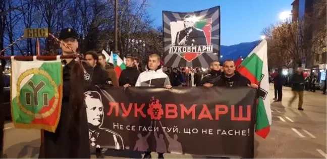 Bulgaristan'da Aşırı Sağcılar Nazi Destekçisi Generali Anmak İçin Yürüdü