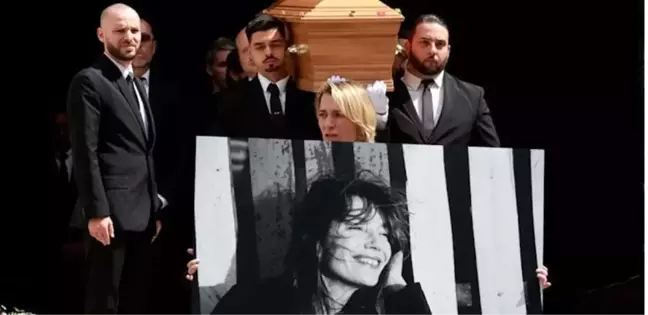 Jane Birkin Paris'te Son Yolculuğuna Uğurlandı