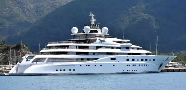 Şeyh'in Ultra Lüks Yatı Marmaris'te