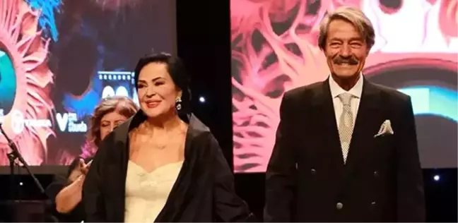 Türkan Şoray'dan Kadir İnanır'a geçmiş olsun mesajı