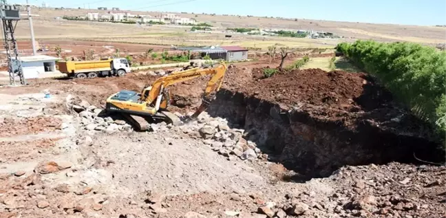 Damlama Sulama Sistemleriyle Su ve Enerji Tasarrufu Sağlanıyor