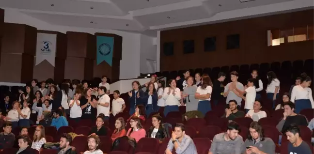 Siber Zorbalıkta Çocuklar Büyük Risk Altında