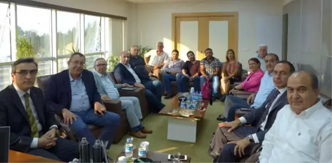 Kaymakam Yücel, Kuşadası Ticaret Odası'nı Ziyaret Etti