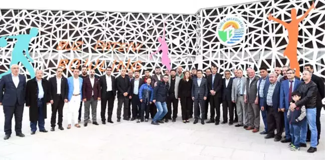 Tuzla Belediyesi'nin Hizmetleri Ödüllerle Taçlandırılıyor