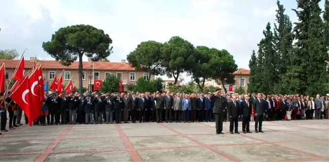 Salihli ve Demirci'de Cumhuriyet Bayramı Kutlamaları