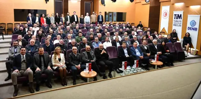 Ahmet Şerif İzgören'den 'Patronun Rotası' programı DENİB'de yoğun ilgi gördü