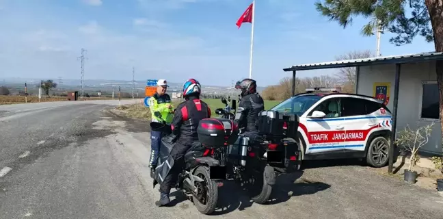 Kırklareli'nde Trafik Denetiminde 395 Sürücüye İşlem Yapıldı