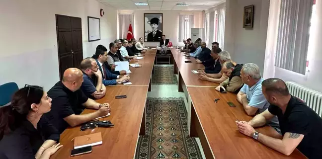 Mersin Mut'ta Kayısı Sezonu Değerlendirme Toplantısı Yapıldı
