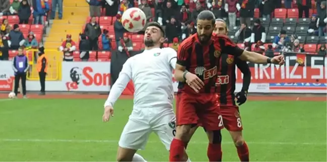 Denizlispor Gurbette Kral