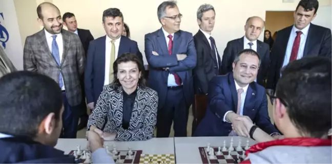 Yeni Hayata Bir Hamle