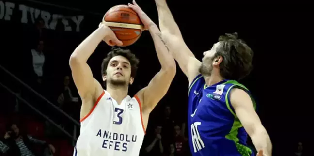 Anadolu Efes - Tofaş: 81-58