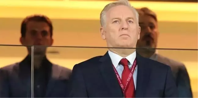 TFF Başkanvekili Ali Dürüst, Yıldırım Demirören'in İstifa Etmeyi Düşünmediğini Söyledi