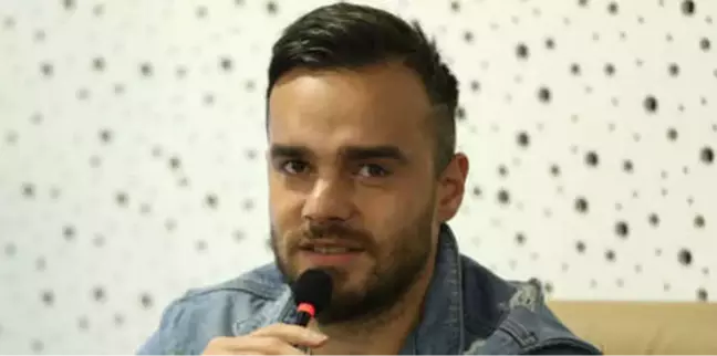 Kayserispor'da Erkan Kaş'ın Kaşına 8 Dikiş Atıldı