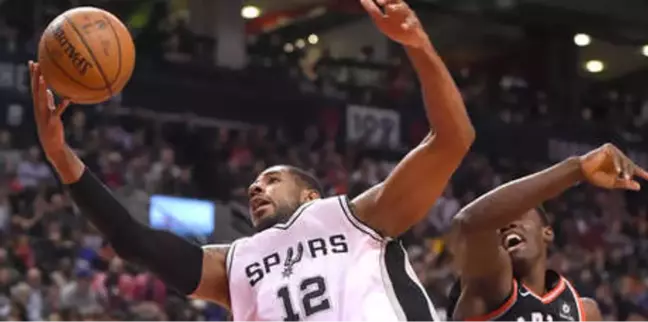 Raptors, Spurs'ü Devirdi