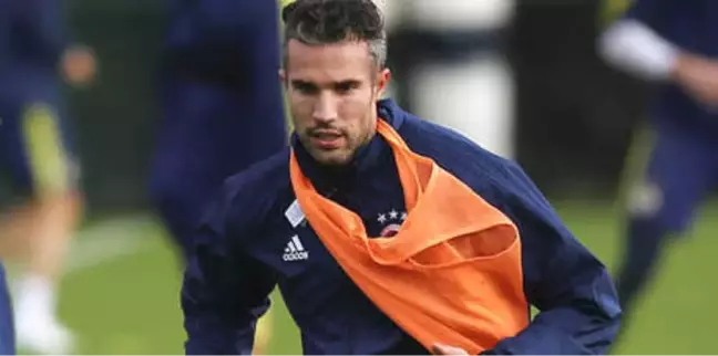Van Persie: 'Fenerbahçe'de Full Kapasite ile Çalıştım Ama...'