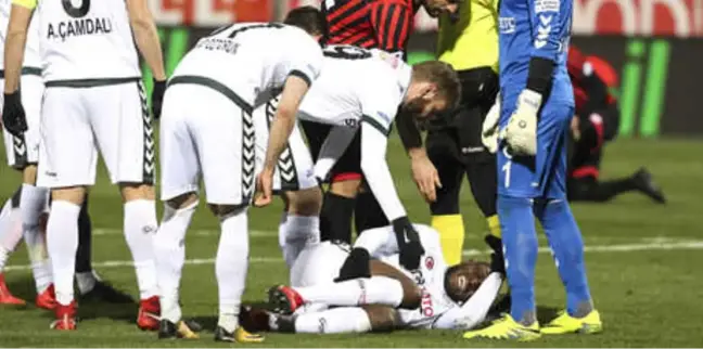 Konyaspor'da Yatabare 2 Ay Sahalardan Uzak Kalacak