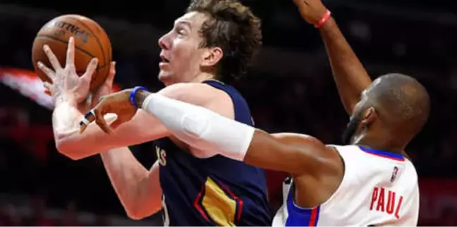 Ömer Aşık Chicago Bulls'a Döndü