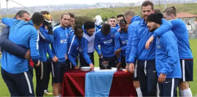 Trabzonspor'da Önce İdman Sonra Doğum Günü