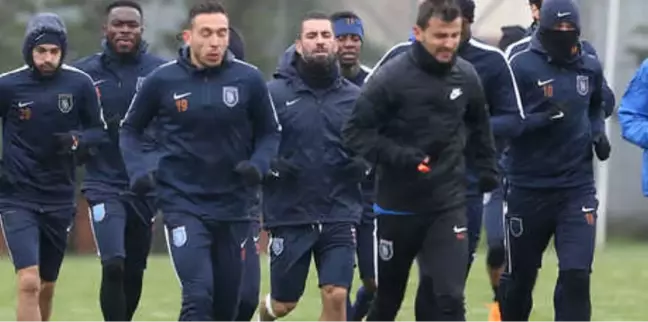 Medipol Başakşehir'de Akhisarspor Maçı Hazırlıkları