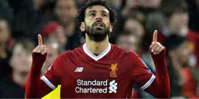Salah, Altın Top'a Göz Kırptı
