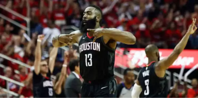 Rockets Bir Adım Önde