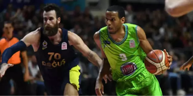 Tofaş, Fenerbahçe Doğuş'a Konuk Oluyor