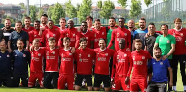 Sivasspor'da 5 Futbolcunun Sözleşmesi Bitiyor