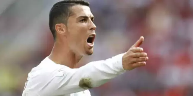 Cristiano Ronaldo Bir Rekoru Daha Kırdı