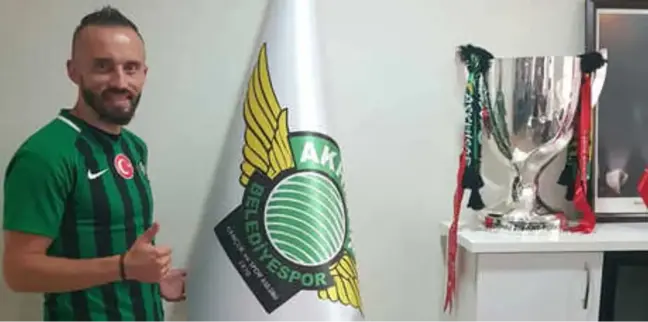 Akhisarspor, Vrsajevic'i Transfer Etti
