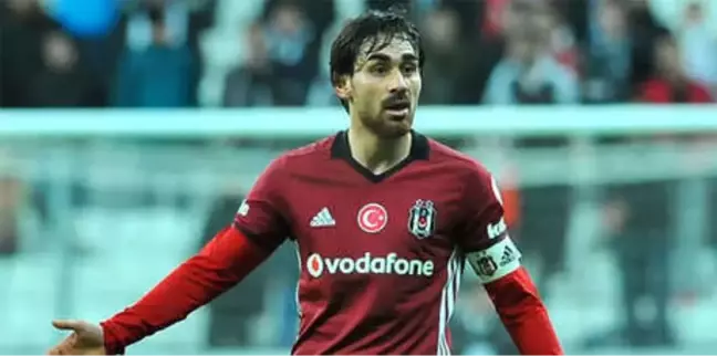 Beşiktaş, Veli Kavlak'ın Sözleşmesini Feshetti