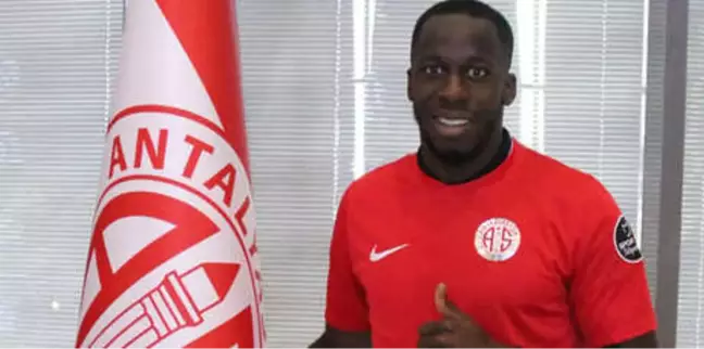 Antalyaspor'da İki Yeni Transferde Lisans Problemi