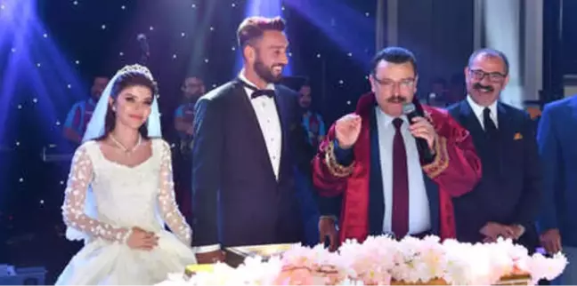 Mustafa Akbaş Evlendi