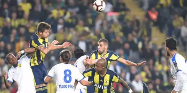 Fenerbahçe'de Derbide 5 Oyuncu Forma Giyemeyecek