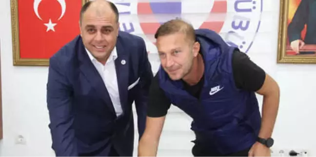 Fethiyespor'da Tarık Daşgün İçin İmza Töreni