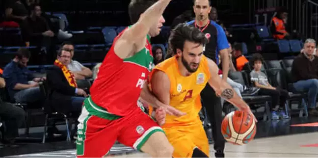 Galatasaray - Pınar Karşıyaka: 81-71