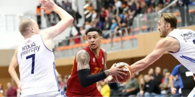 İstanbul Büyükşehir Belediyespor-Galatasaray: 69-77