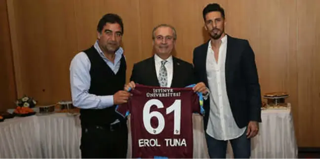 Trabzonsporlu Yöneticiler, Teknik Heyet ve Futbolcular Yemekte Buluştu