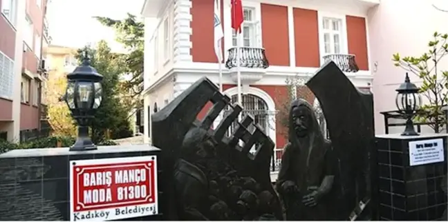Barış Manço... VEFATININ 24. YILINDA ANILDI!